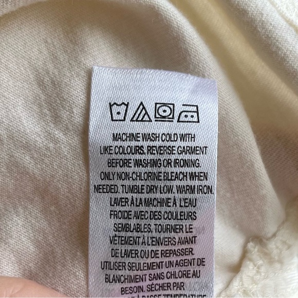 •Hatley• Little Blue House Women's Red Bear Pajama Top - Size Medium - Picture 9 of 9